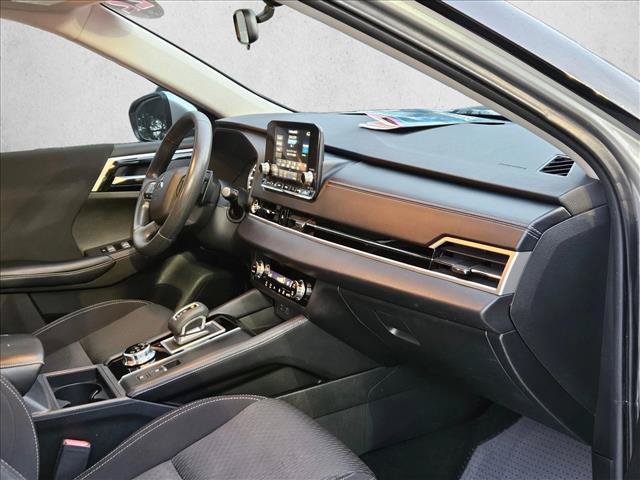 Used 2022 Mitsubishi Outlander ES FWD image 20