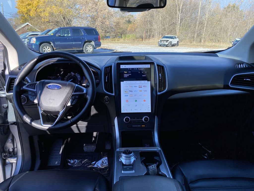 Certified 2023 Ford Edge SEL w/ Convenience Package image 6