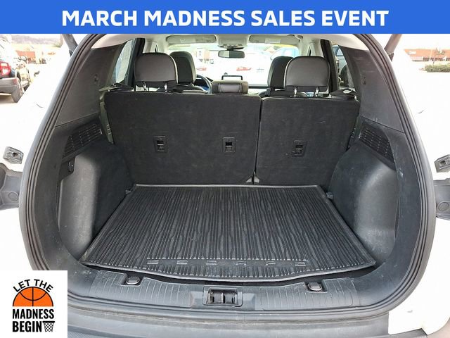 Certified 2022 Ford Escape Titanium w/ Class II Trailer Tow Package image 30