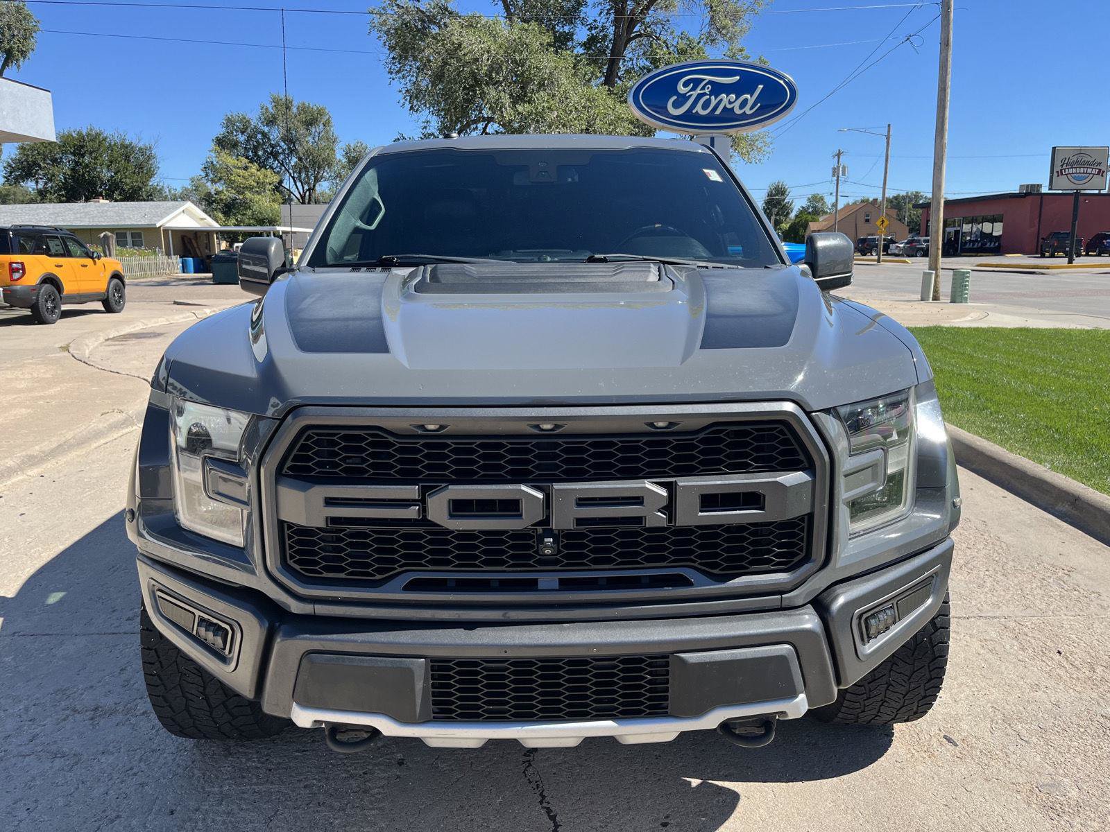 Certified 2018 Ford F150 Raptor w/ Equipment Group 802A Luxury AWD/4WD image 3