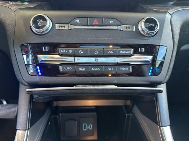 Certified 2020 Ford Explorer Limited RWD image 22