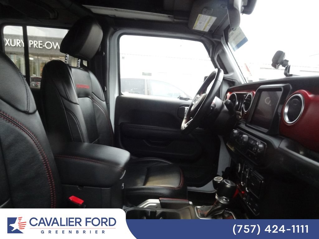Used 2022 Jeep Wrangler Unlimited Rubicon w/ Cold Weather Group AWD/4WD image 11