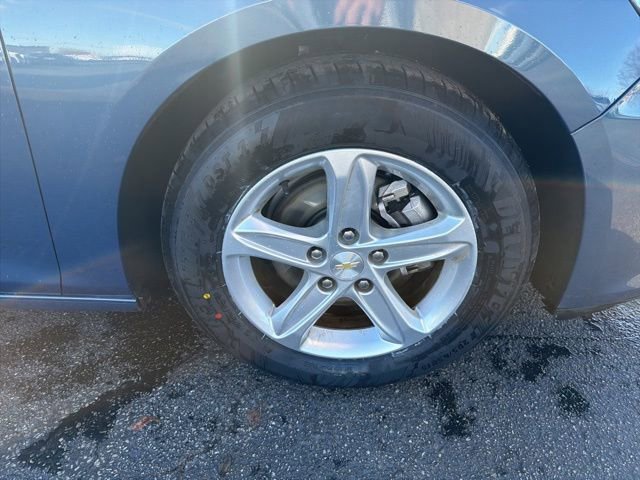 Used 2024 Chevrolet Malibu LS image 7