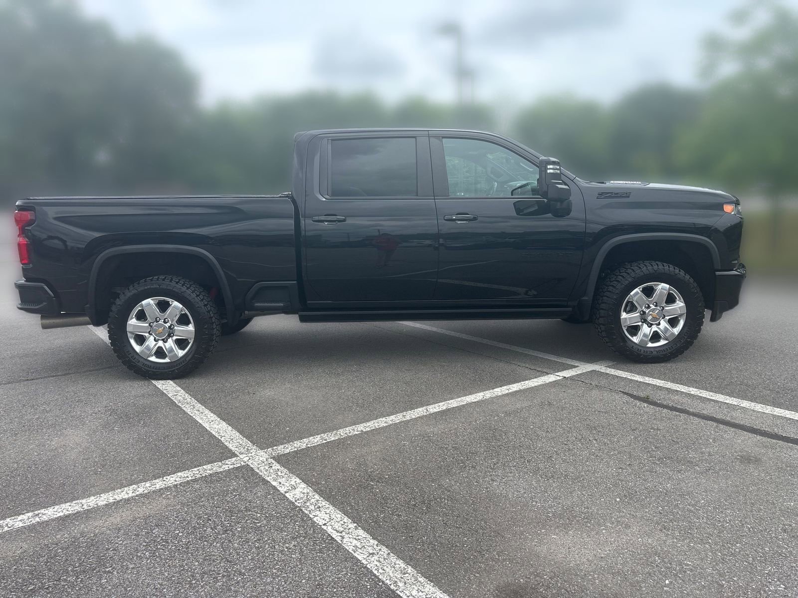 Used 2022 Chevrolet Silverado 2500 LTZ w/ Carhartt Edition AWD/4WD image 5