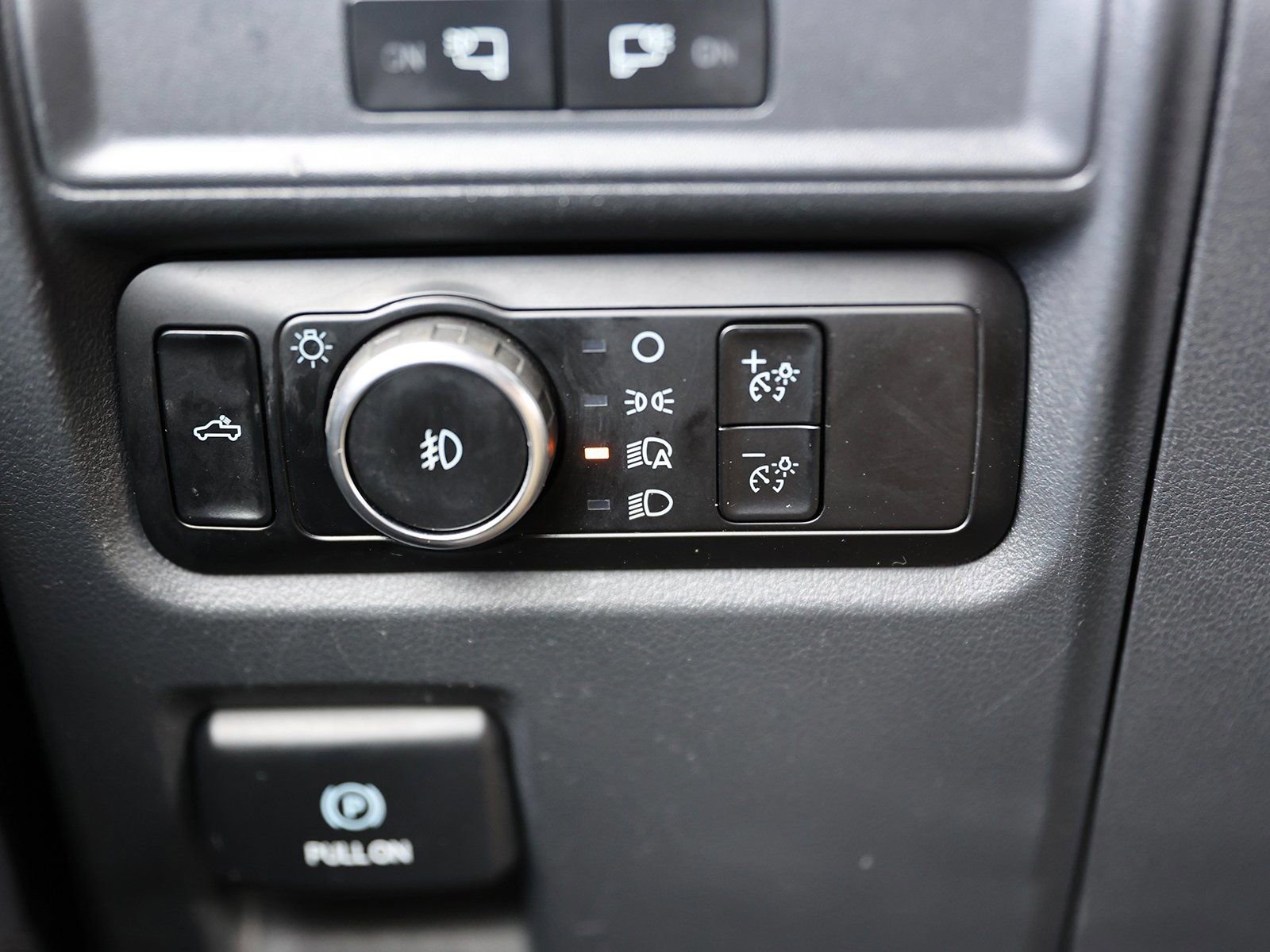 Certified 2023 Ford F150 XL w/ STX Black Appearance Package image 34