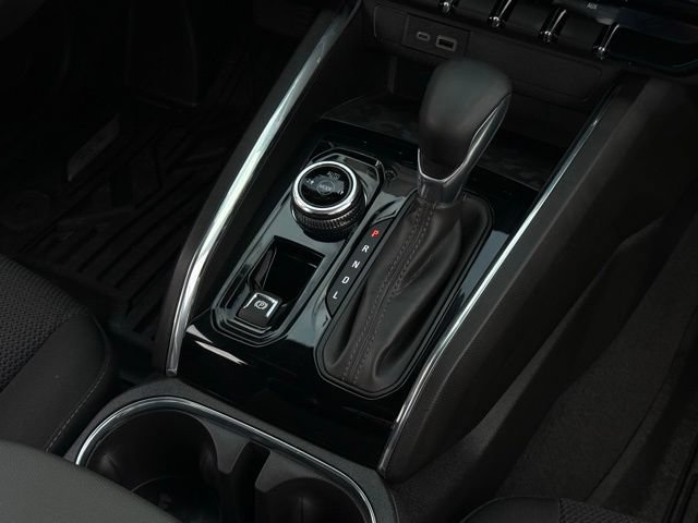 Used 2024 GMC Canyon Elevation w/ Convenience Package AWD/4WD image 28