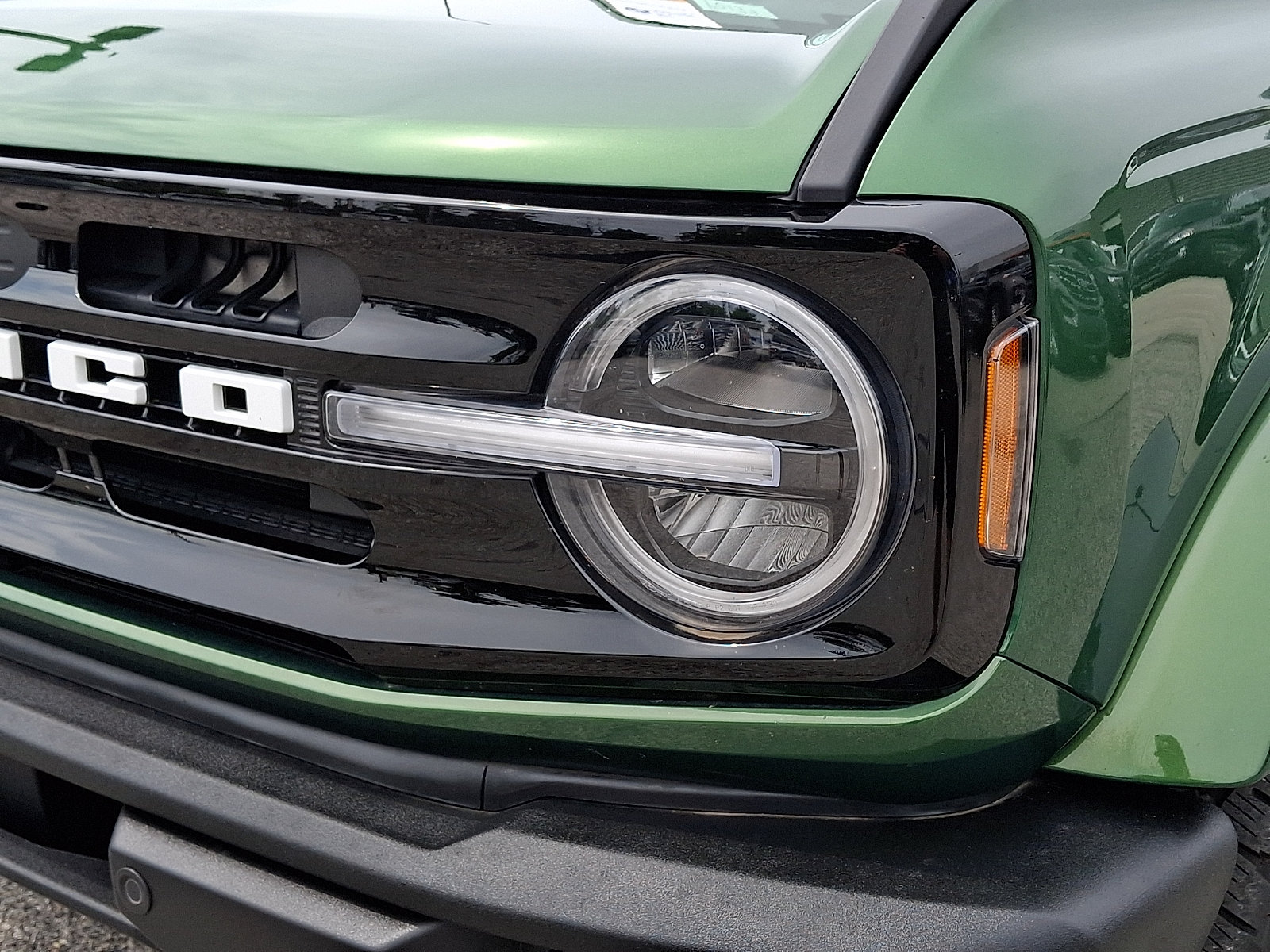 Certified 2025 Ford Bronco Outer Banks AWD/4WD image 12