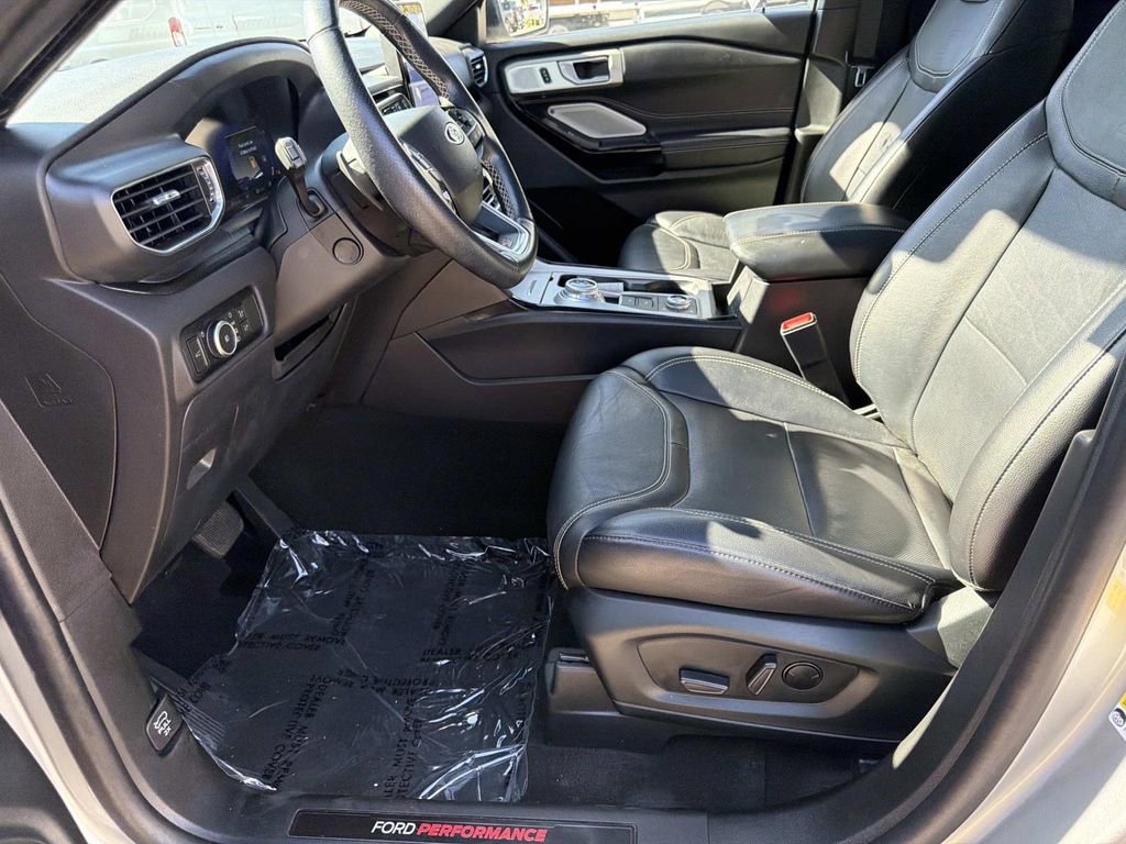 Certified 2023 Ford Explorer ST w/ Equipment Group 401A image 19