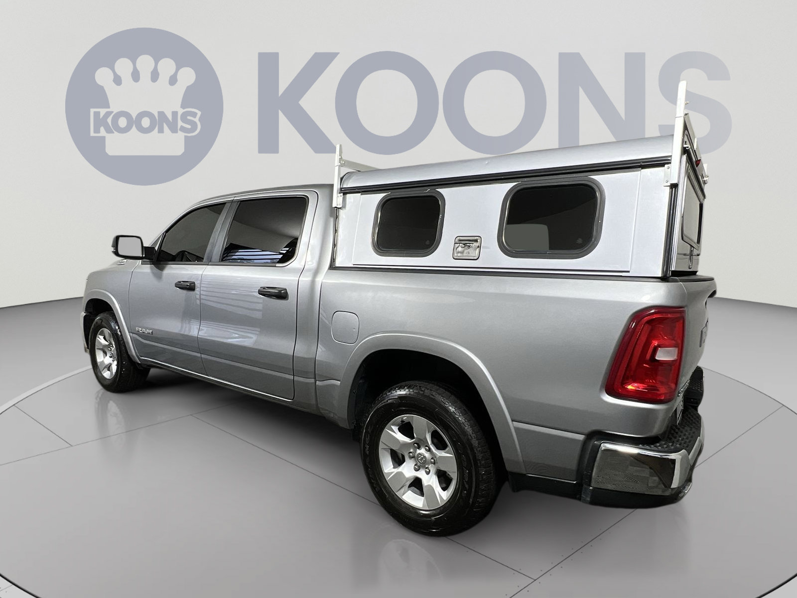 Used 2025 RAM 1500 Big Horn AWD/4WD image 8