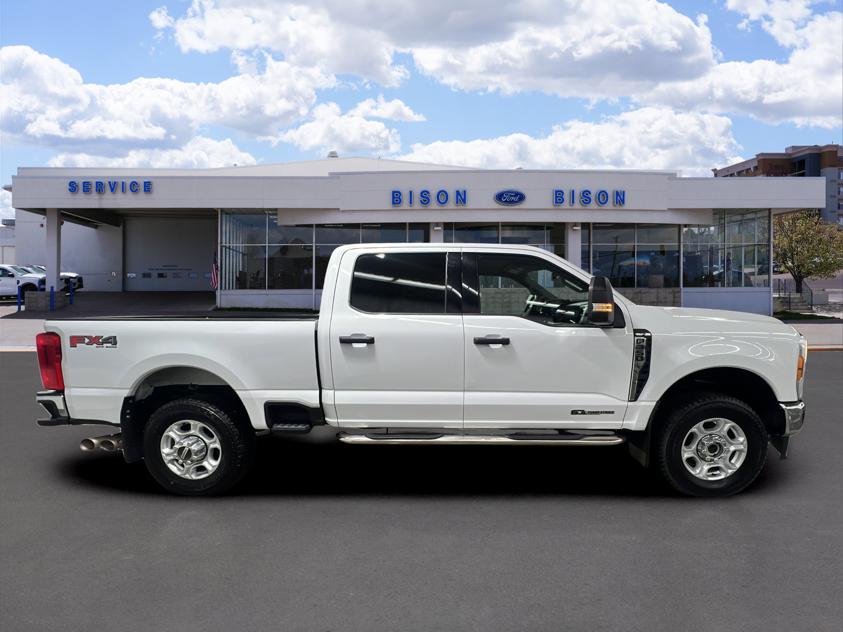 Certified 2023 Ford F350 XLT w/ FX4 Off-Road Package image 2