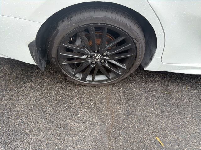 Used 2023 Toyota Camry XSE w/ Navigation Package image 9