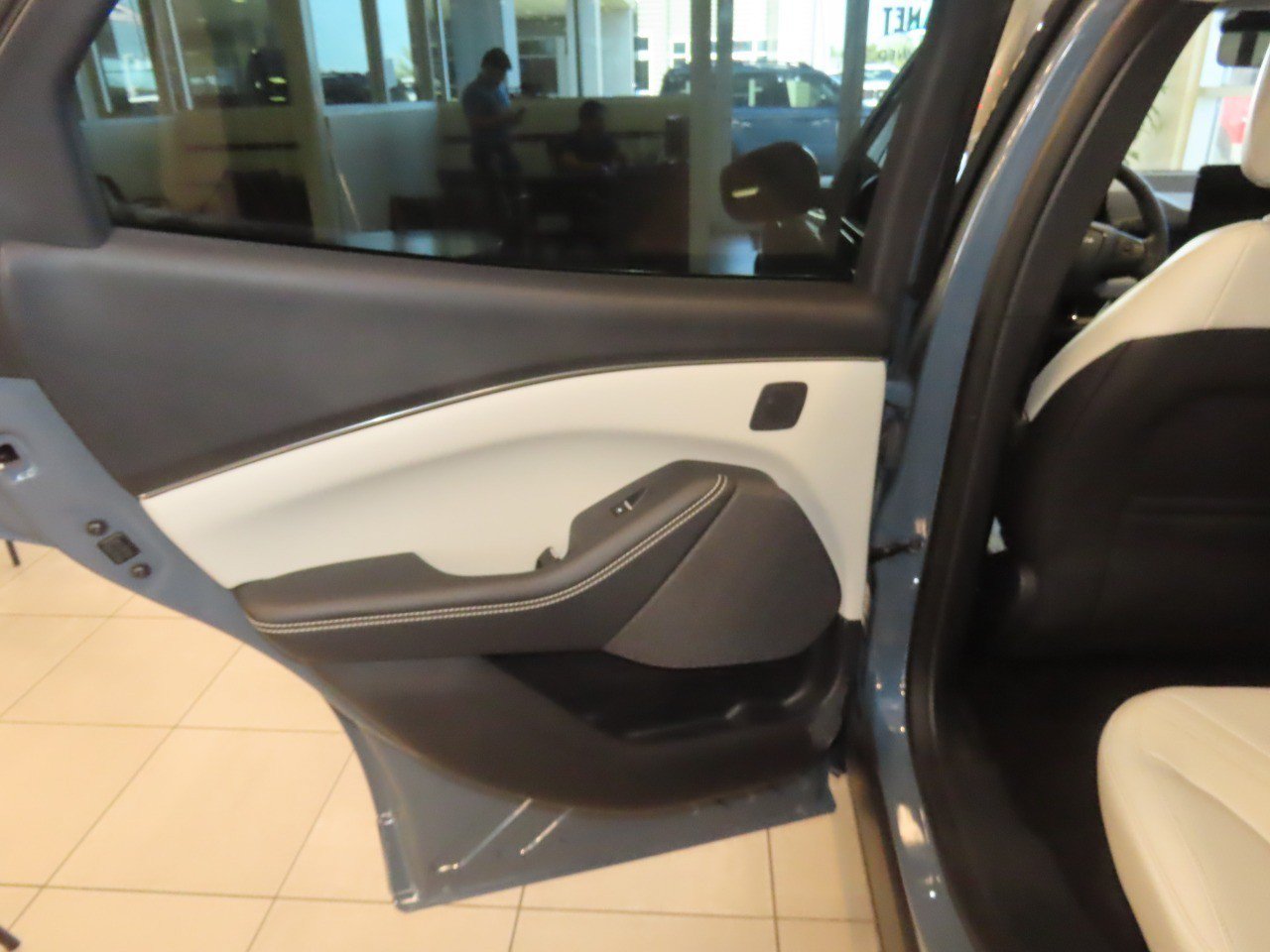 Certified 2024 Ford Mustang Mach-E Premium RWD image 15