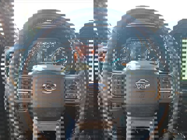 Certified 2022 Ford F150 XLT w/ Equipment Group 302A High image 19