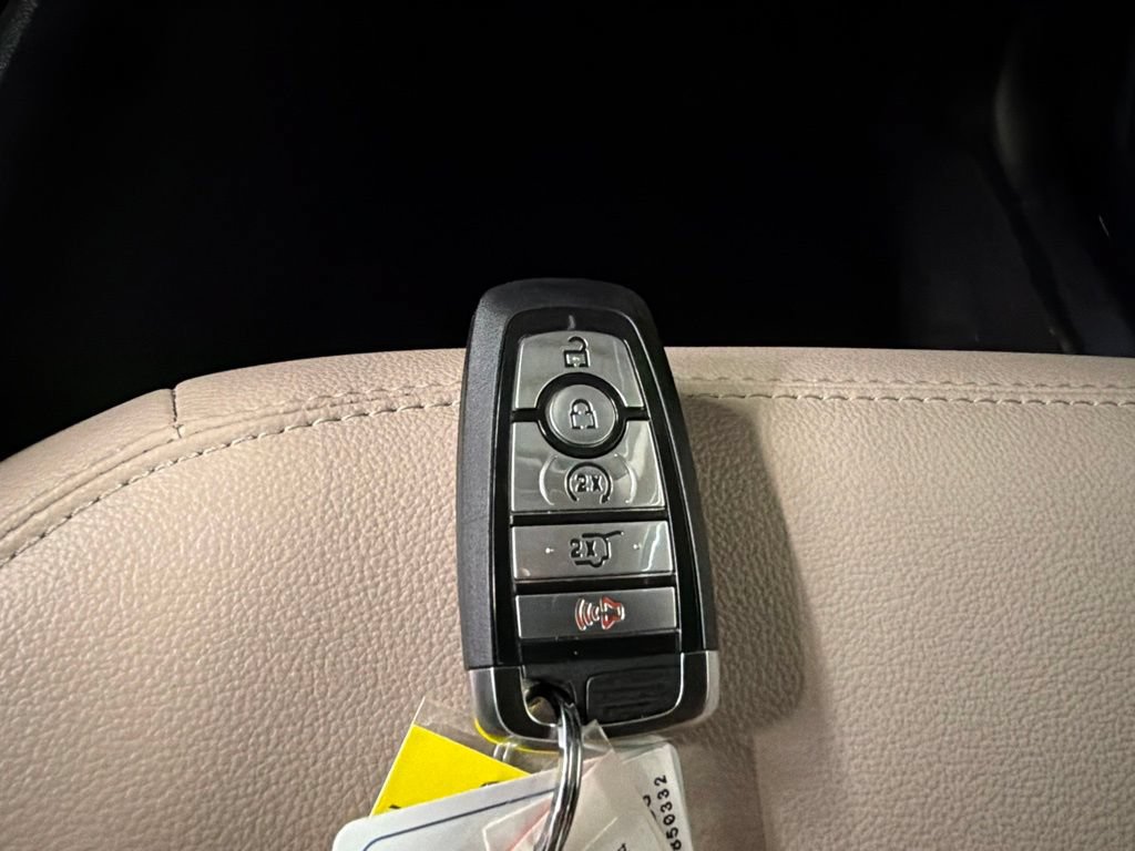 Certified 2024 Ford Explorer Limited AWD/4WD image 37