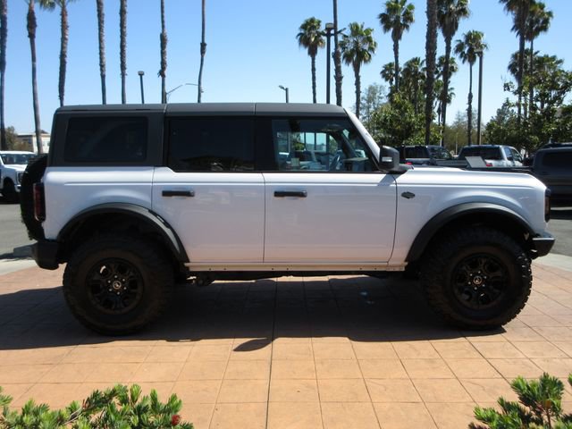 Certified 2022 Ford Bronco Wildtrak AWD/4WD image 5