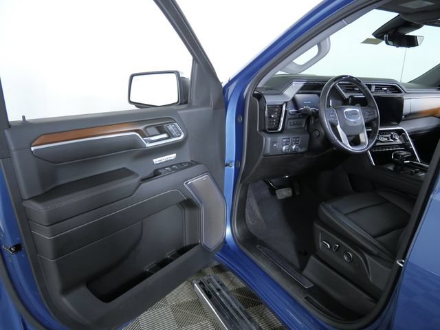 Used 2024 GMC Sierra 1500 Denali AWD/4WD image 17