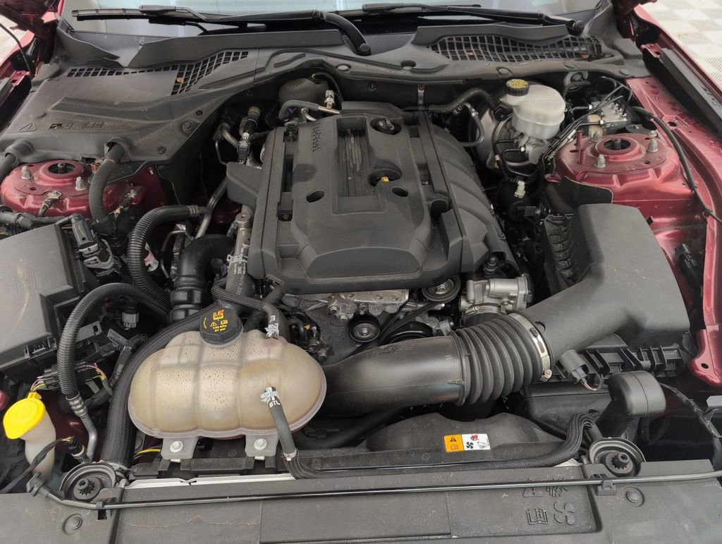 Certified 2018 Ford Mustang Coupe RWD image 36