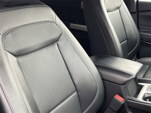 Certified 2022 Ford Explorer Limited w/ Equipment Group 301A image 28