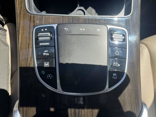 Used 2022 Mercedes-Benz GLC 300 image 30