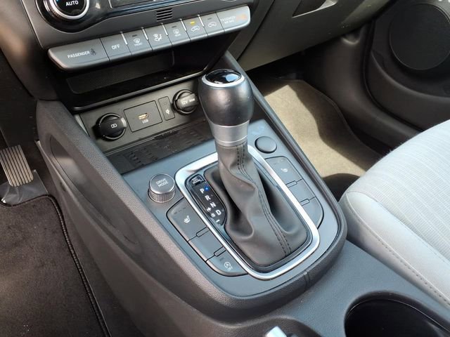 Used 2023 Hyundai Kona SEL w/ Convenience Package image 19