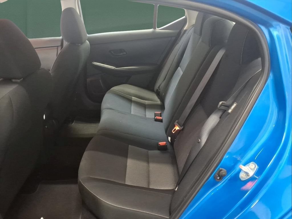 Used 2025 Nissan Sentra SV FWD image 26