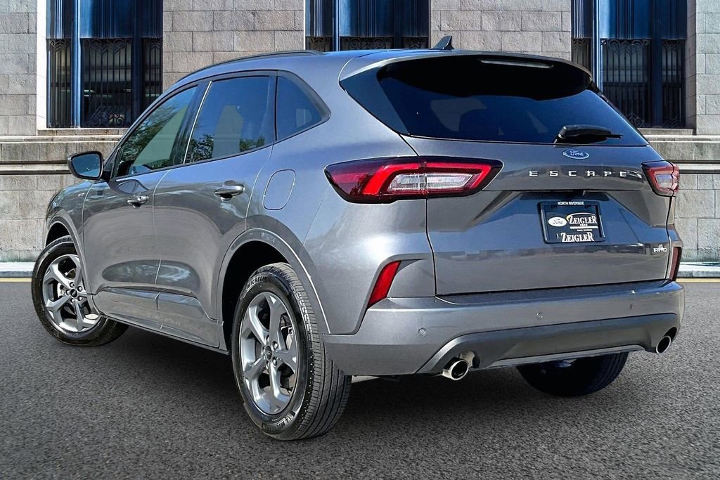 Certified 2023 Ford Escape ST-Line w/ Tech Pack #1 AWD/4WD image 10