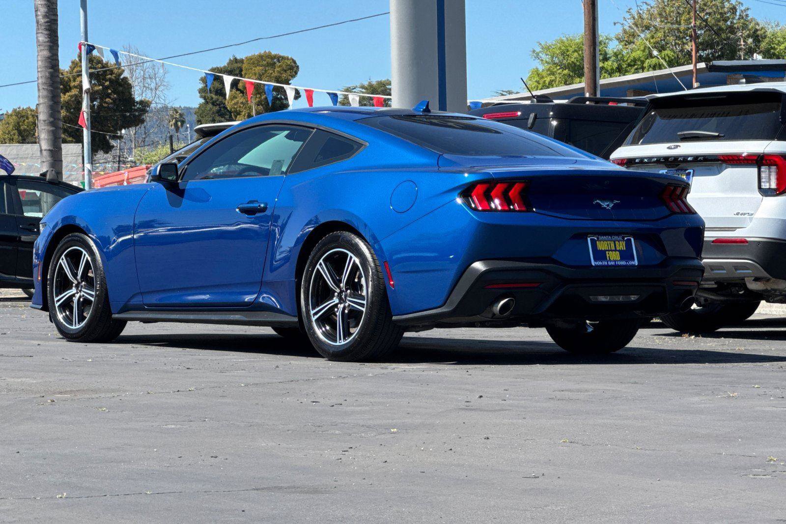 Certified 2024 Ford Mustang Coupe RWD image 28