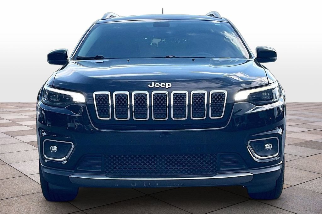 Used 2019 Jeep Cherokee Limited w/ Luxury Group FWD image 3