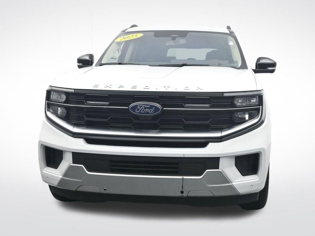 Certified 2025 Ford Expedition Max Platinum AWD/4WD image 2
