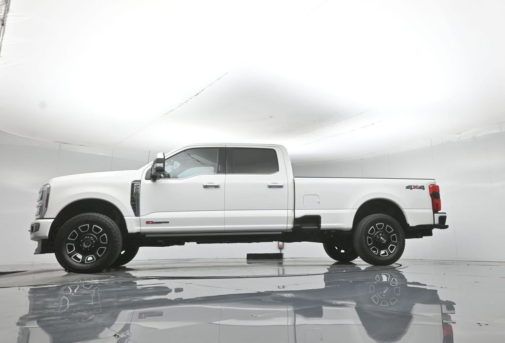 Certified 2024 Ford F250 Platinum AWD/4WD image 8