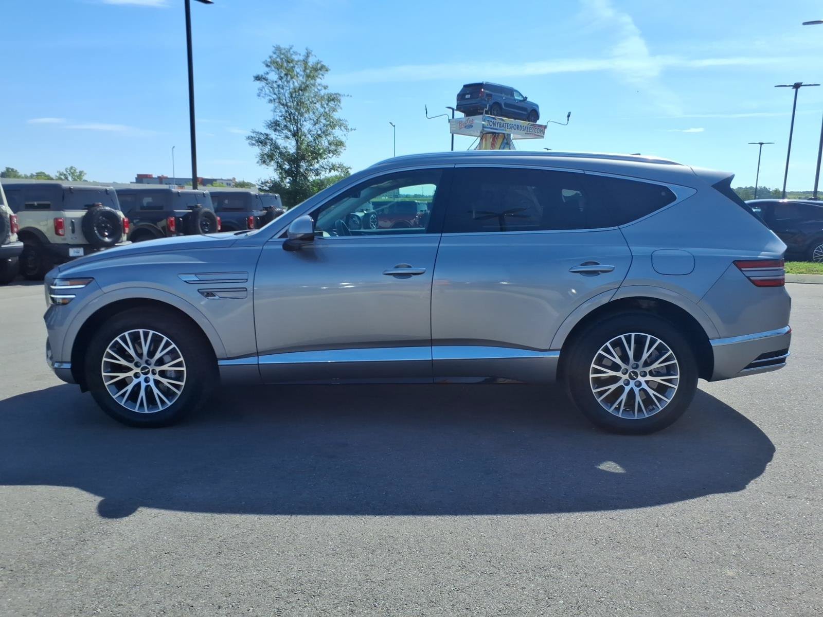 Used 2025 Genesis GV80 2.5T Standard AWD/4WD image 6