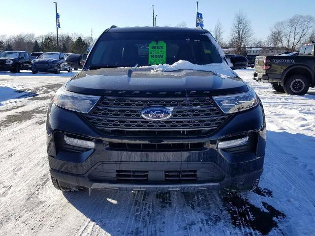 Certified 2023 Ford Explorer XLT w/ Equipment Group 202A image 8