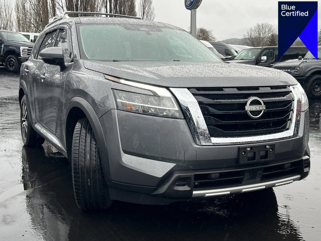 Used 2023 Nissan Pathfinder Platinum image 1