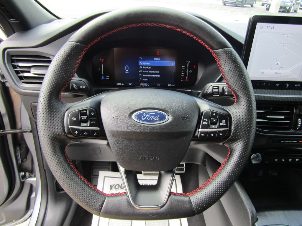 Certified 2023 Ford Escape ST-Line w/ Tech Pack #1 AWD/4WD image 10