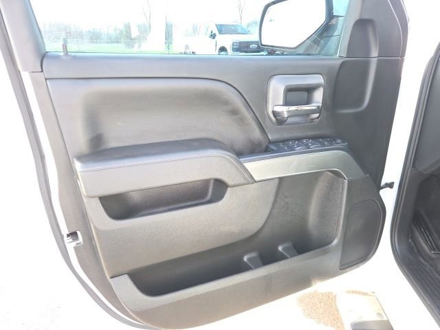 Used 2018 Chevrolet Silverado 1500 LT w/ All Star Edition image 20