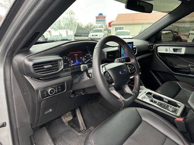 Certified 2024 Ford Explorer ST-Line w/ Class IV Trailer Tow Package image 20