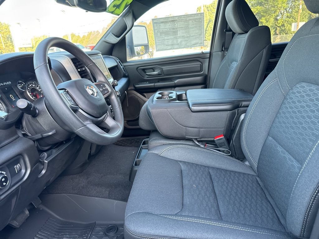 Used 2025 RAM 1500 Tradesman AWD/4WD image 7