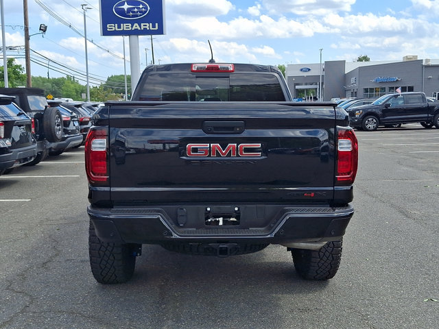 Used 2024 GMC Canyon AT4X AWD/4WD image 9