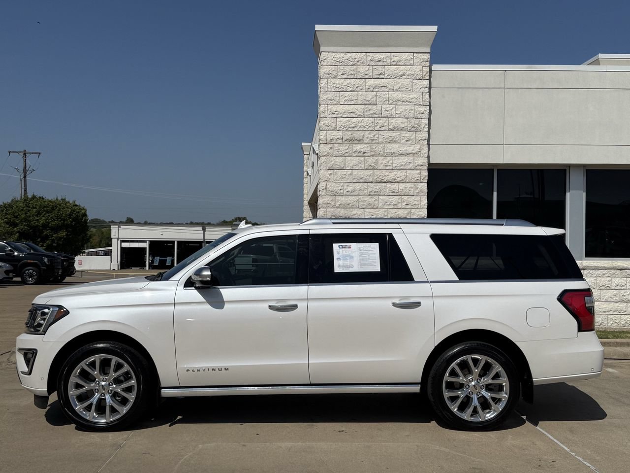 Certified 2018 Ford Expedition Max Platinum AWD/4WD image 3