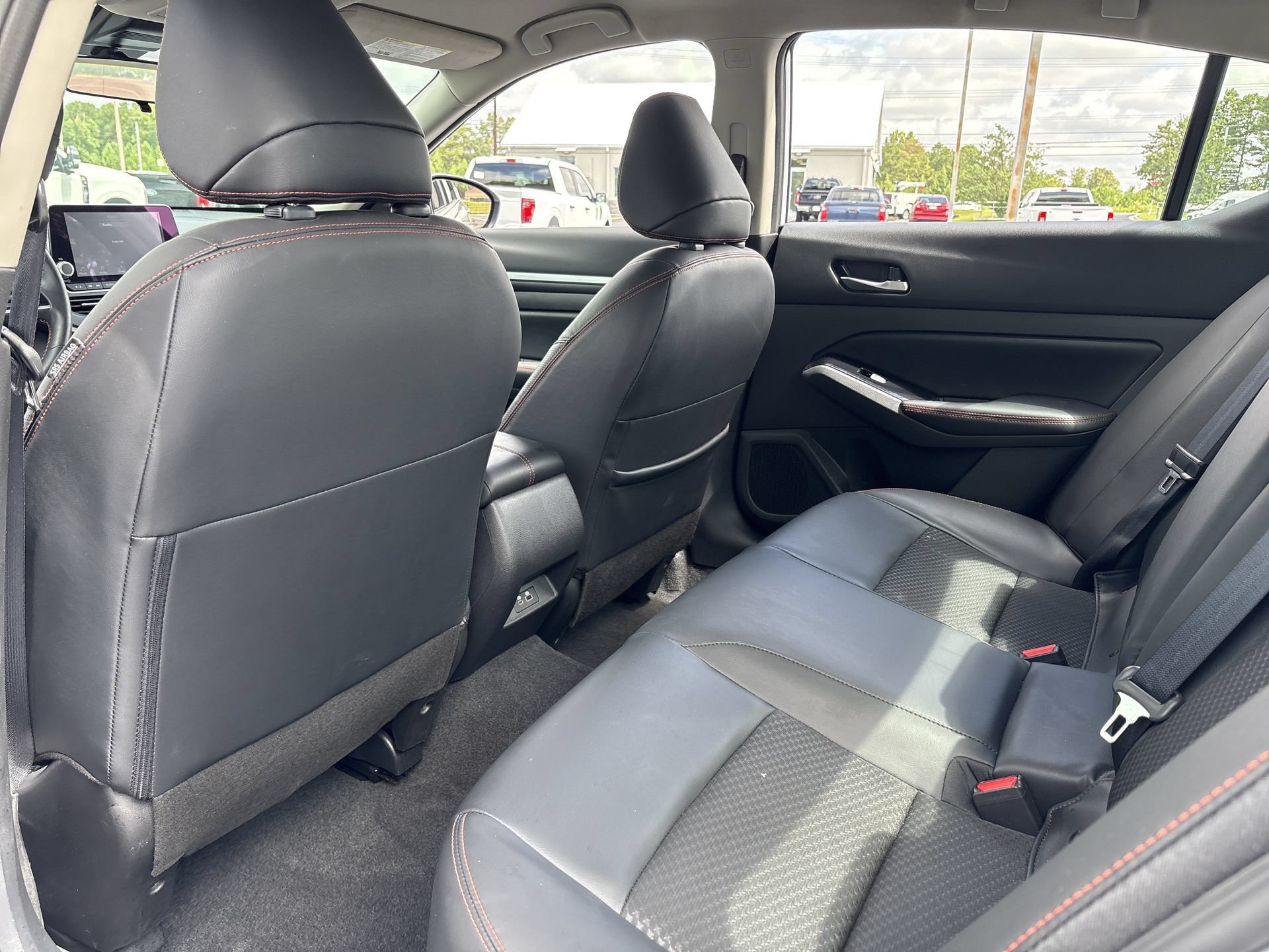 Used 2025 Nissan Altima 2.5 SR AWD/4WD image 18