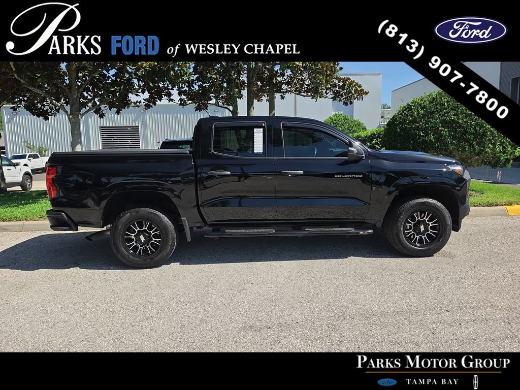 Used 2023 Chevrolet Colorado W/T w/ WT Convenience Package II RWD image 3