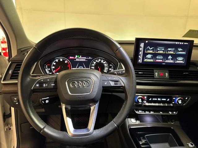 Used 2022 Audi Q5 2.0T Premium AWD/4WD image 5