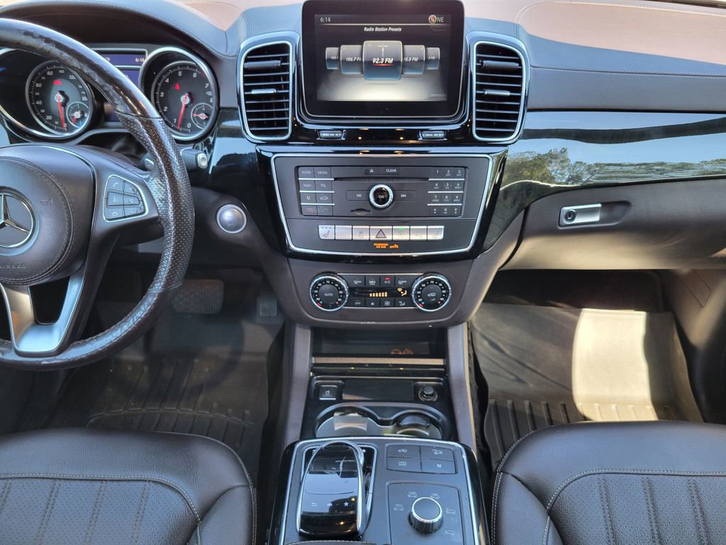 Used 2018 Mercedes-Benz GLS 450 4MATIC image 19