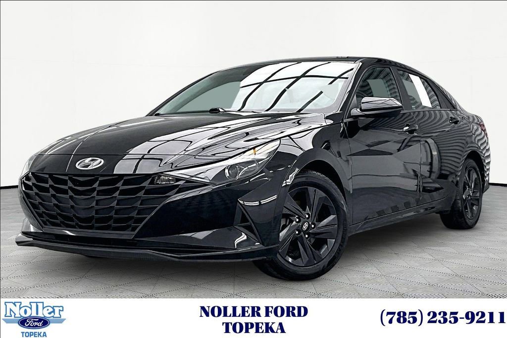 Used 2022 Hyundai Elantra SEL FWD image 1