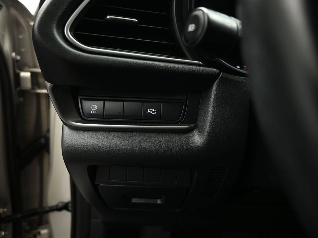 Used 2023 MAZDA CX-30 AWD 2.5 S w/ Select Package image 38