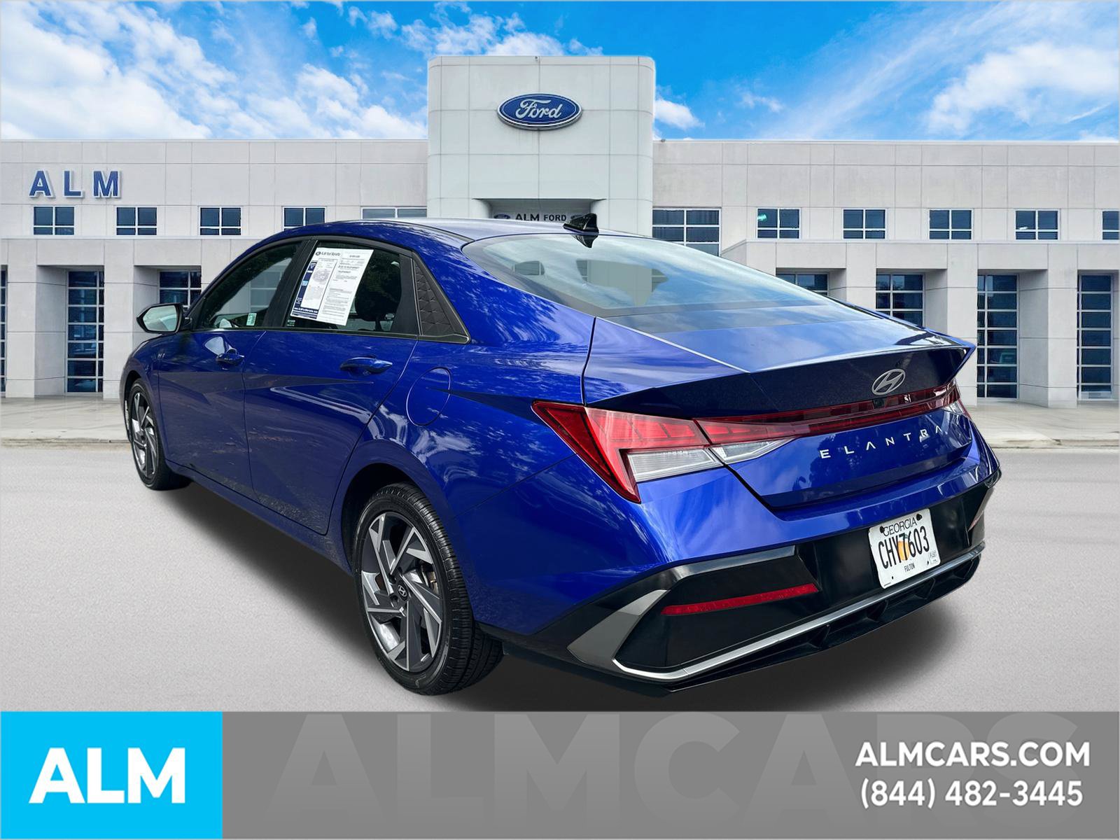 Used 2025 Hyundai Elantra SEL FWD image 8