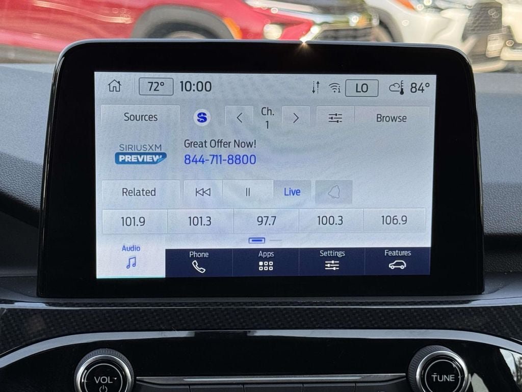 Certified 2025 Ford Escape ST-Line Select AWD/4WD image 3