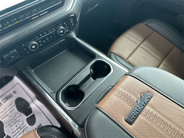 Used 2024 Chevrolet Silverado 3500 High Country w/ High Country Premium Package image 21