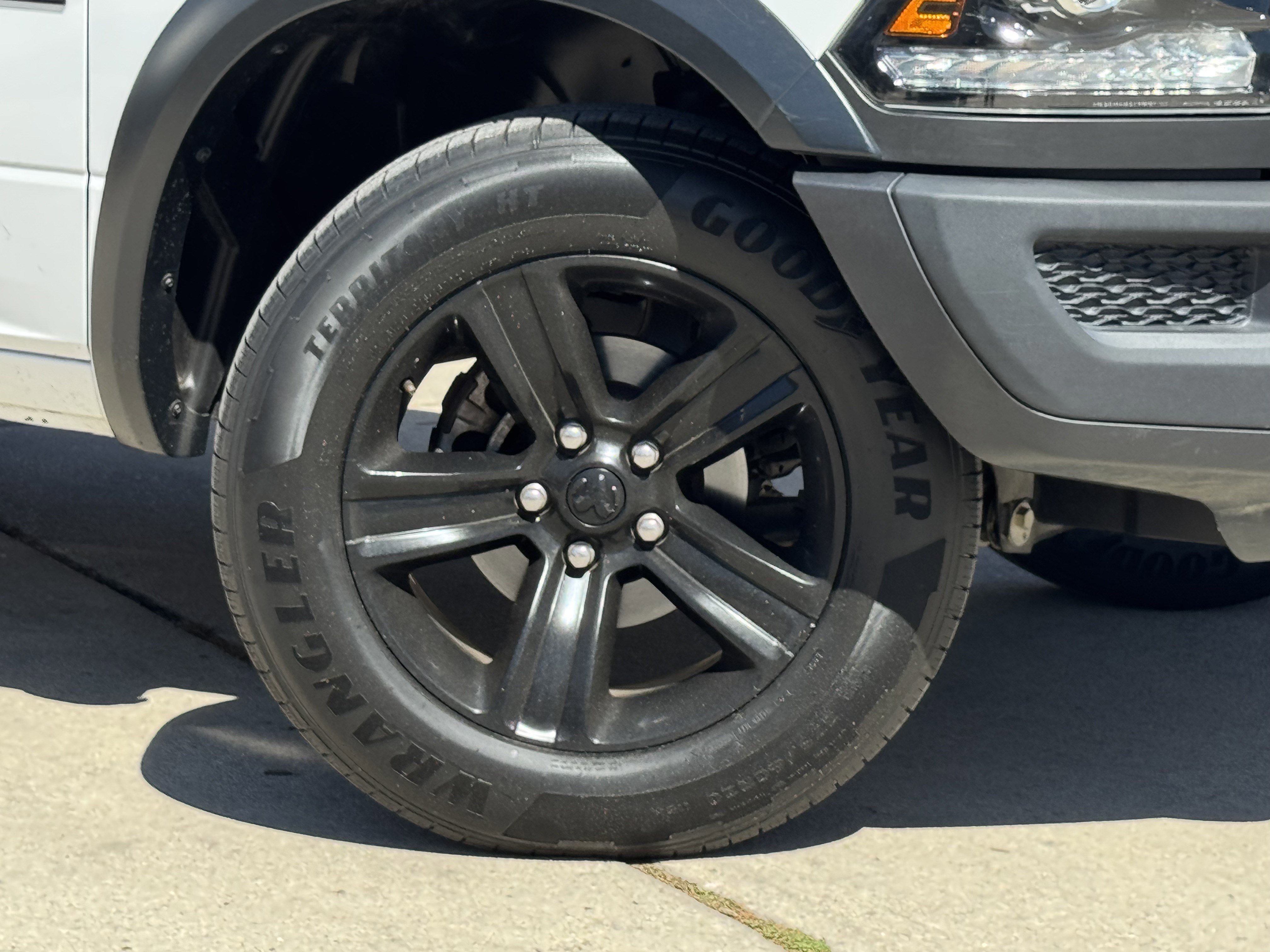 Used 2024 RAM 1500 Classic Warlock image 8