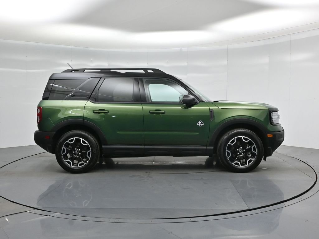 Certified 2025 Ford Bronco Sport Outer Banks w/ Outer Banks Tech Package+ image 8